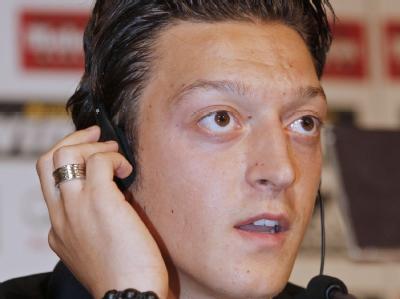 Mit rund 15 Millionen Euro für Mesut Özil machte Werder Bremen den größten Reibach unter den Bundesligavereinen. Lohnend
