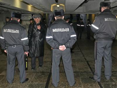 In den vergangenen Tagen war bekanntgeworden, dass deutsche Beamte Weißrussland bei der Polizeiausbildung unterstützt haben. Foto: Tatyana Zenkovich Polizeieinsatz in Minsk